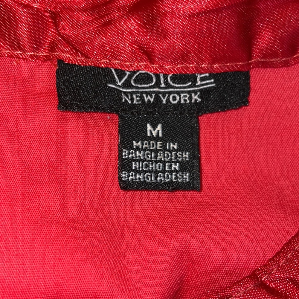 3 Voice Tops - Picture 6 of 7